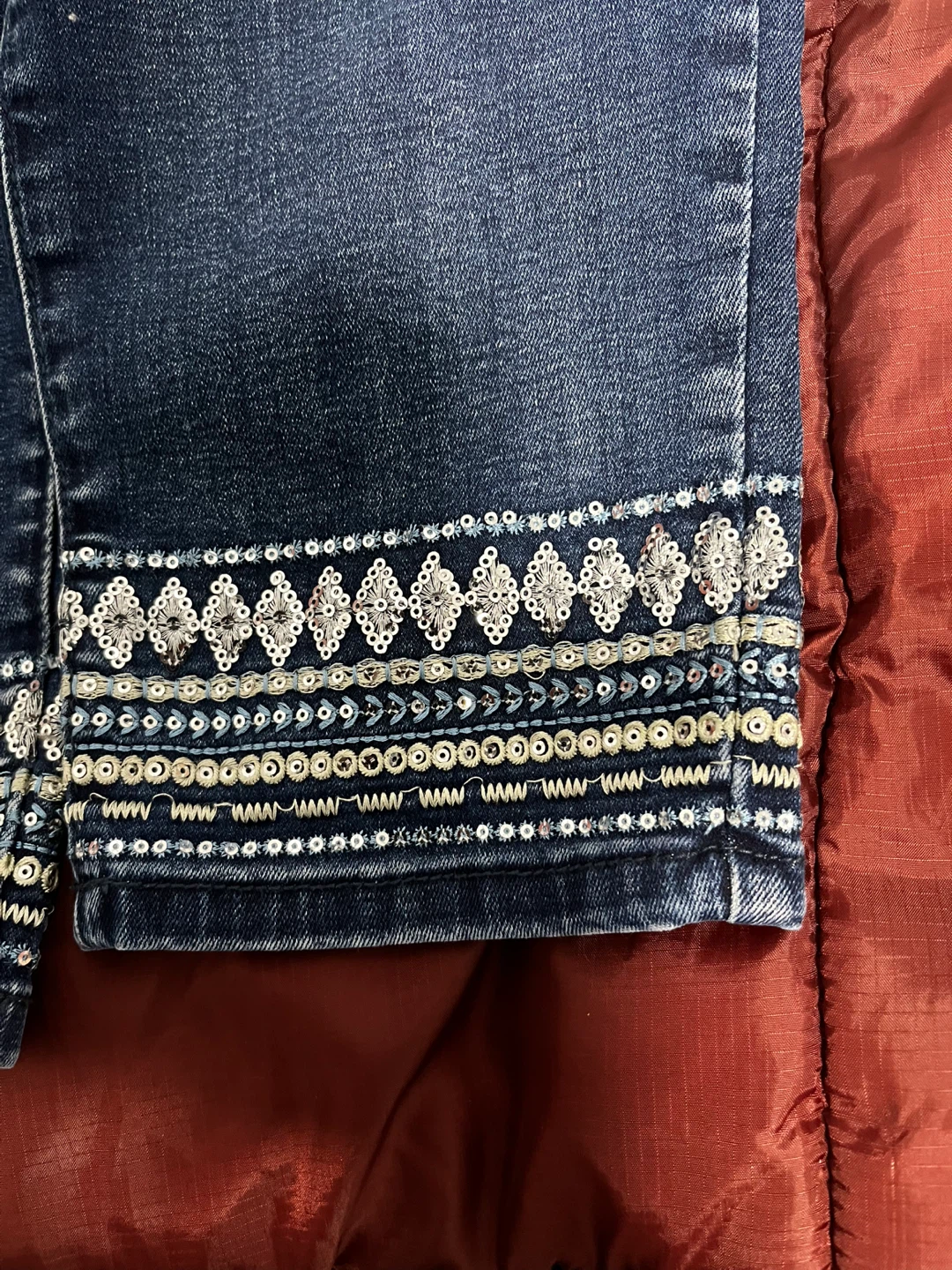 Laura Scott Embellished Denim Jeans - photo 4
