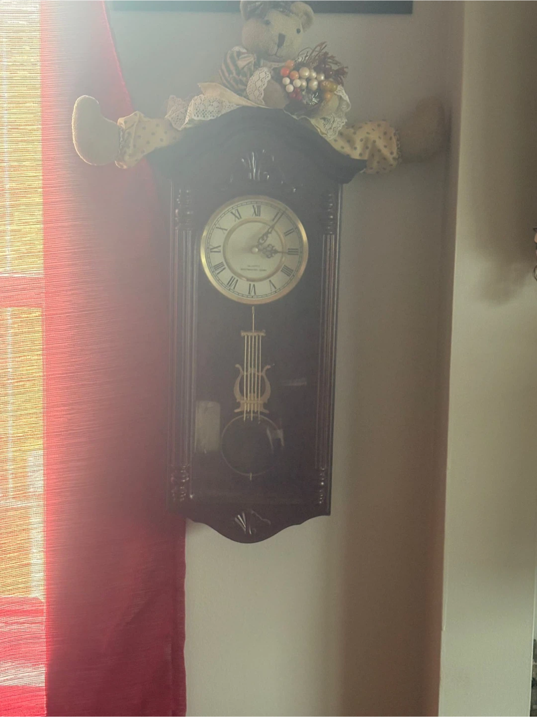 Traditional Wall Clock - Westminster Chime & Pendulum (Working!) - photo 3