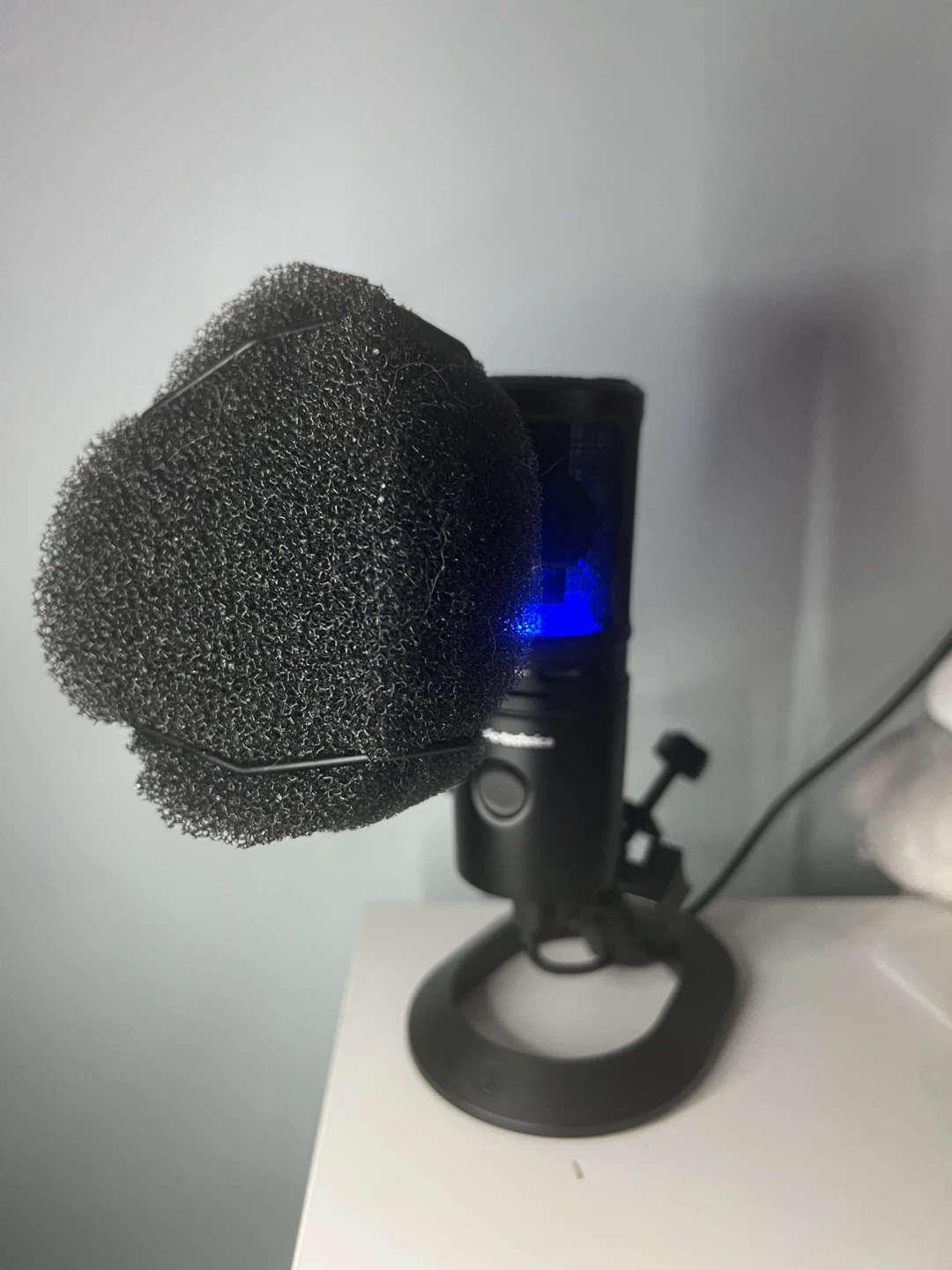 Audio-Technica AT2020X USB + Pop Killer dupe - photo 2