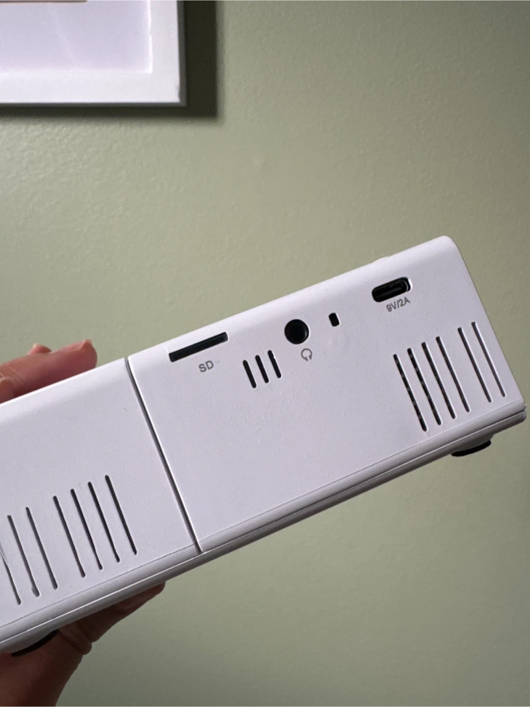 Mini LED Projector - photo 5