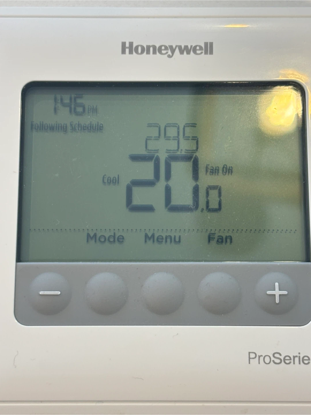 Honeywell ProSeries Programmable Thermostat For Sale - photo 2