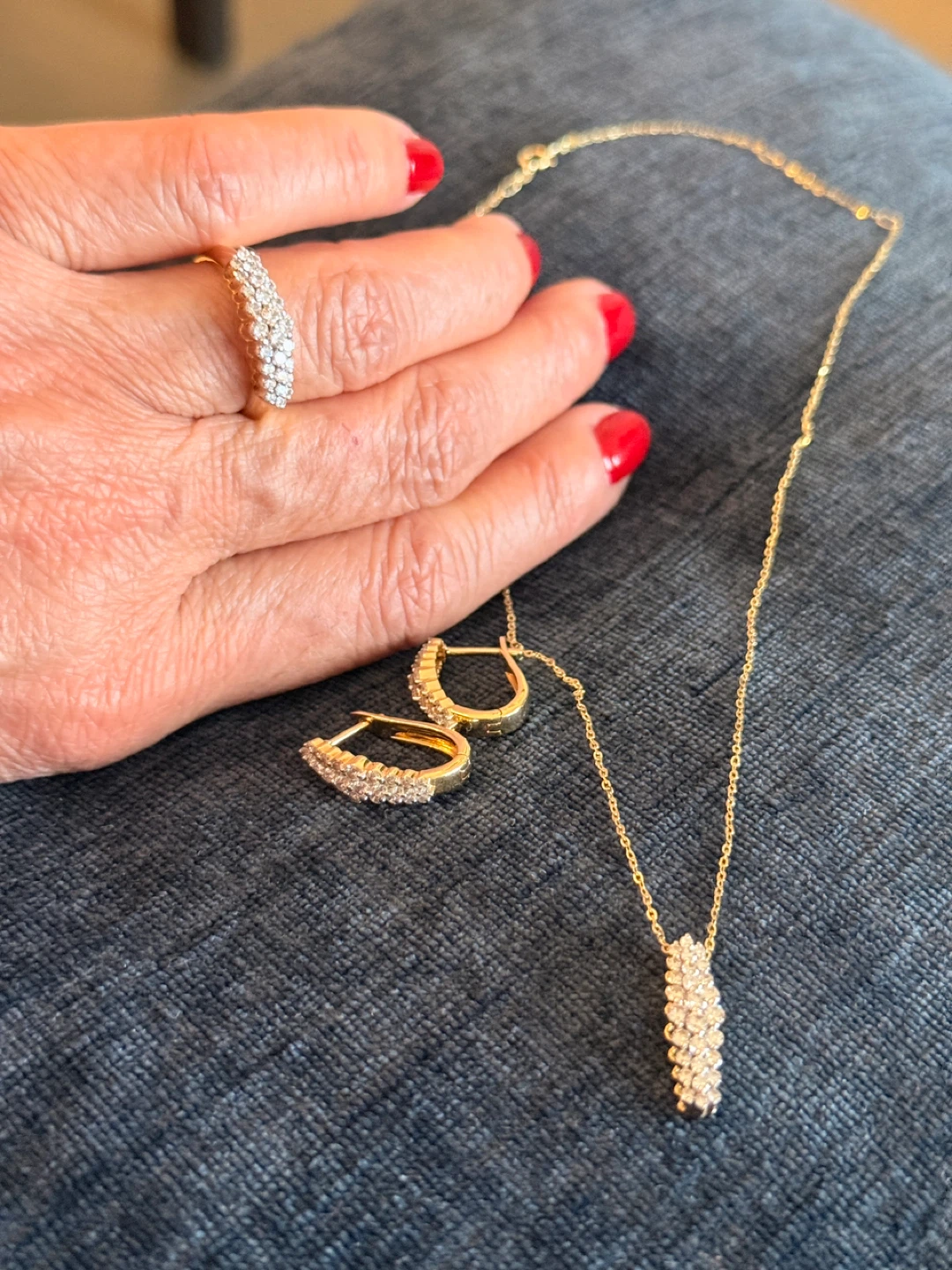 Dubai Gold 18K and Diamond  necklace, earrings and Ring  set - photo 5