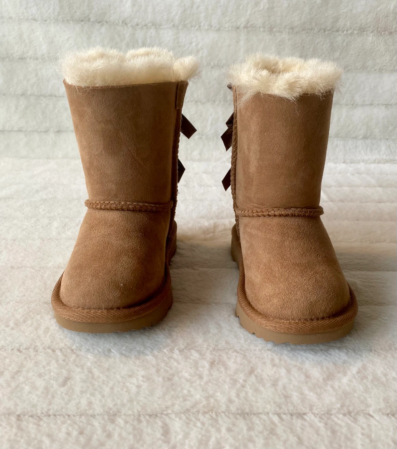 NEW! Toddler UGG Bailey Bow Boots - photo 3
