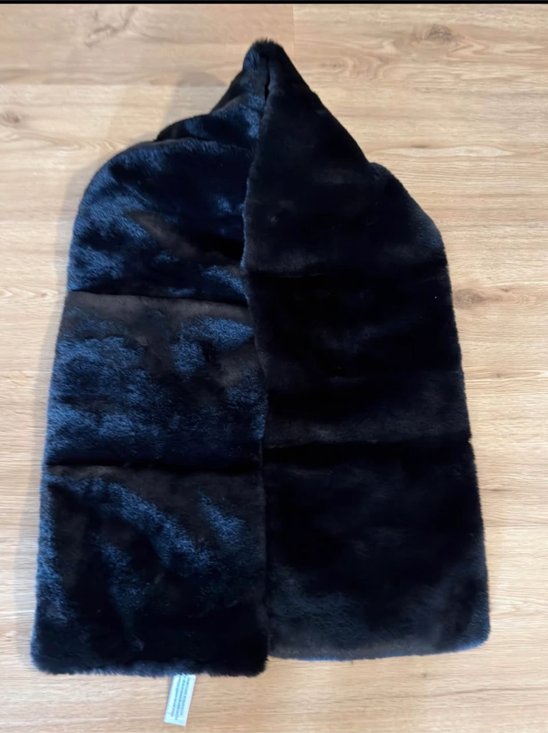 Michael Kors Black Faux Fur Scarf - photo 2