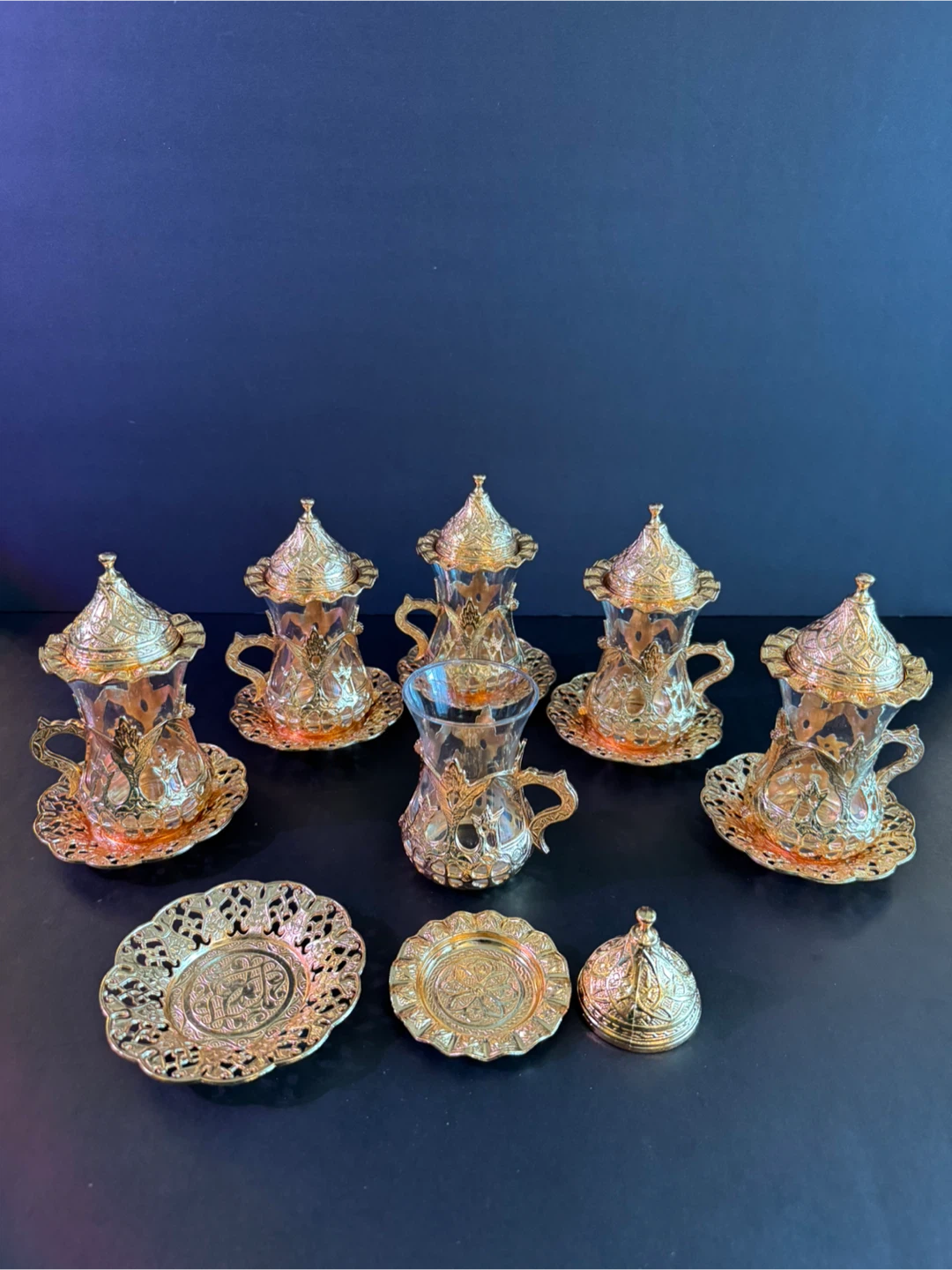 Set of 6 Gold Tea Glasses with Saucers - photo 3