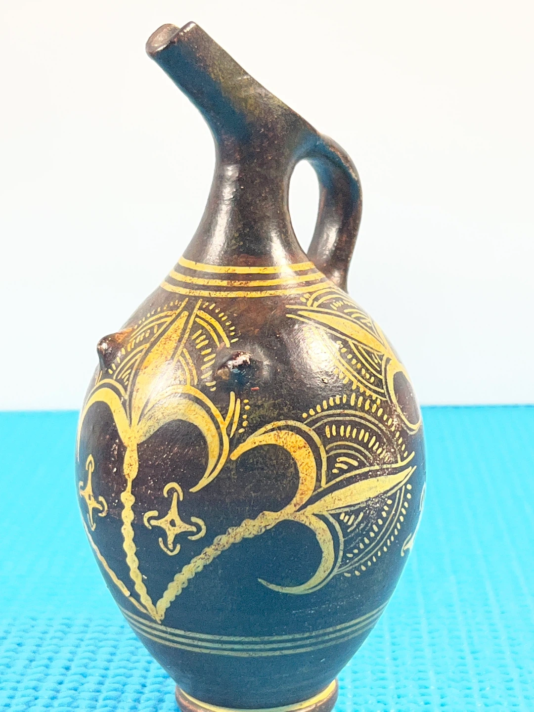 1400 B.C MINOAN - STYLE TERRACOTTA REPLICA VASE - photo 4