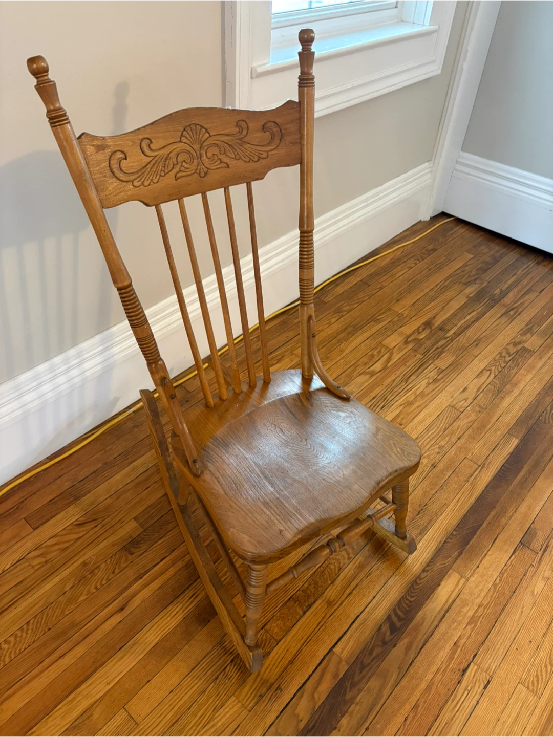 Wooden Rocking Chair with Ornate Back - photo 2
