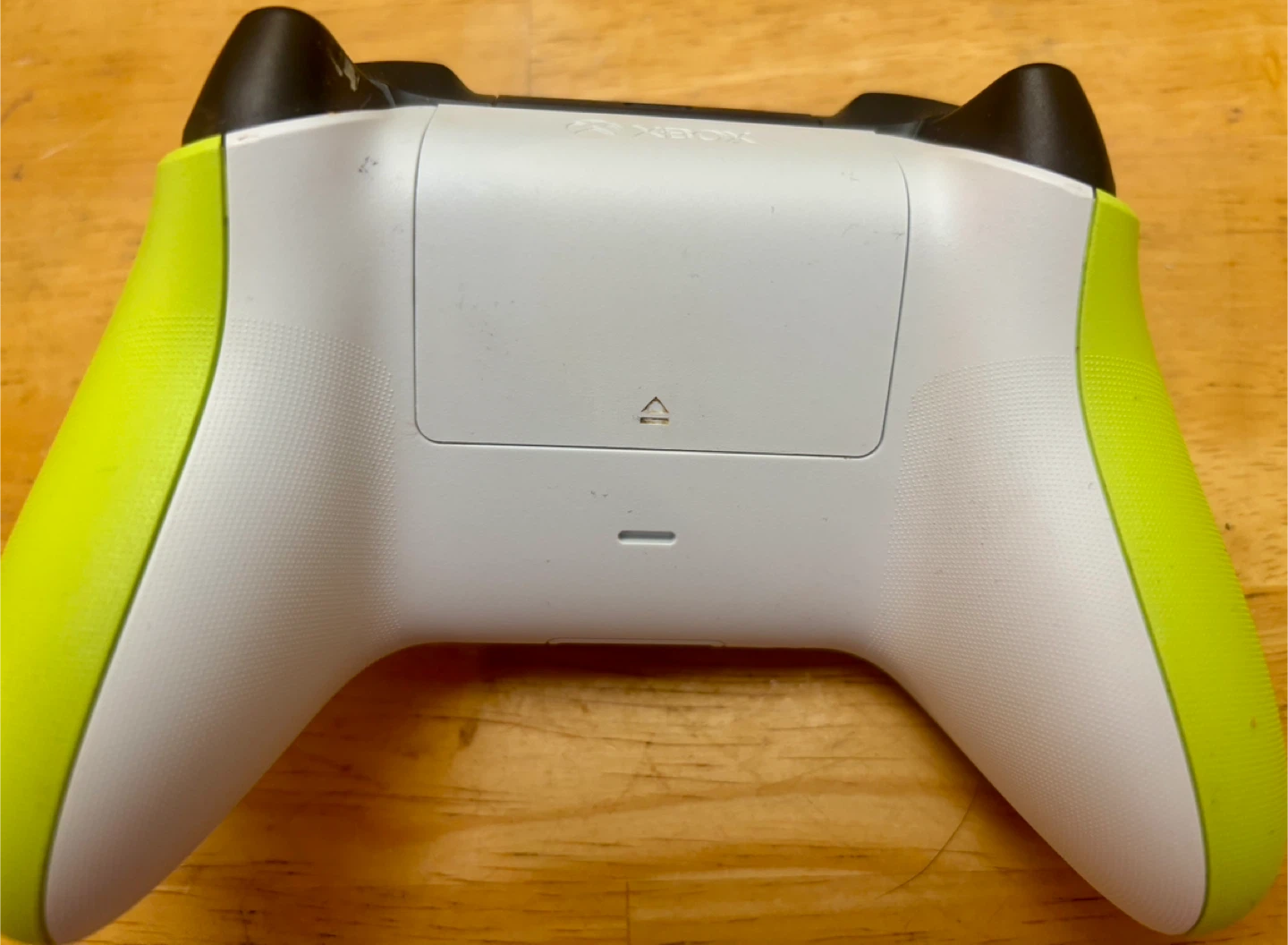Xbox Wireless Controller - Electric Volt - photo 2