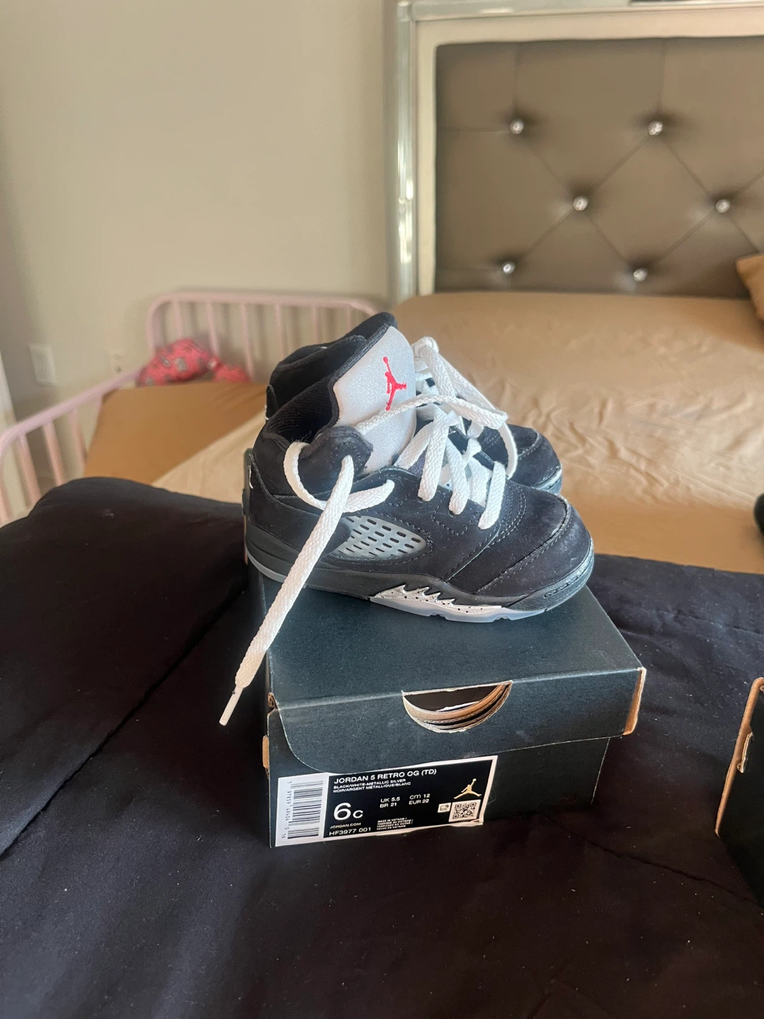 Jordan 5s size 6c