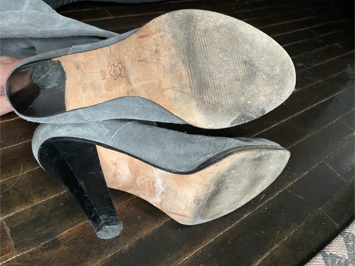 Grey Suede Heeled Boots - 8M - photo 5