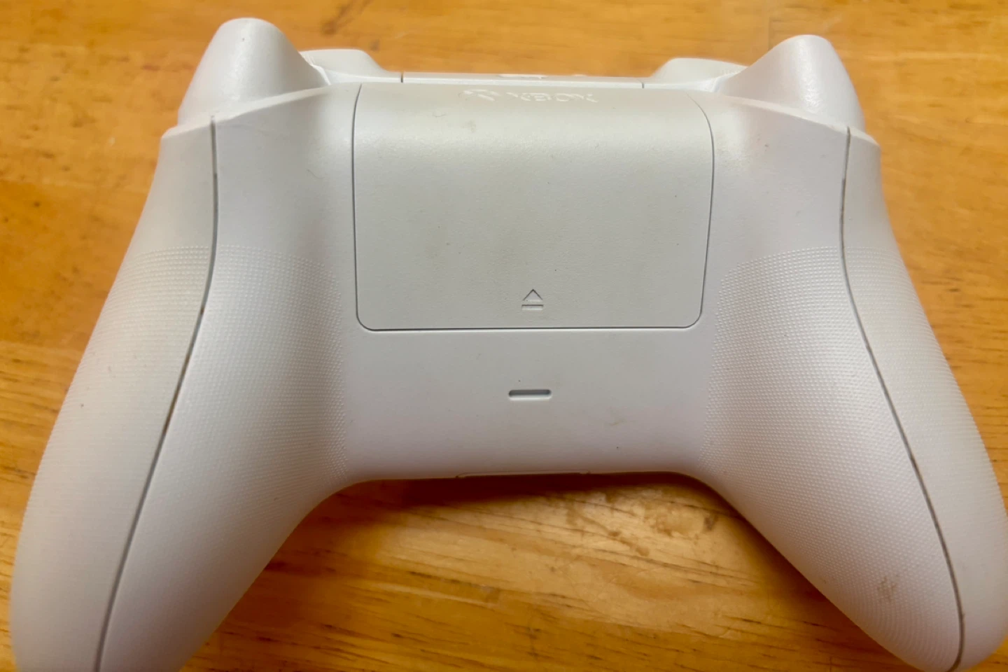 White Xbox Wireless Controller - photo 2