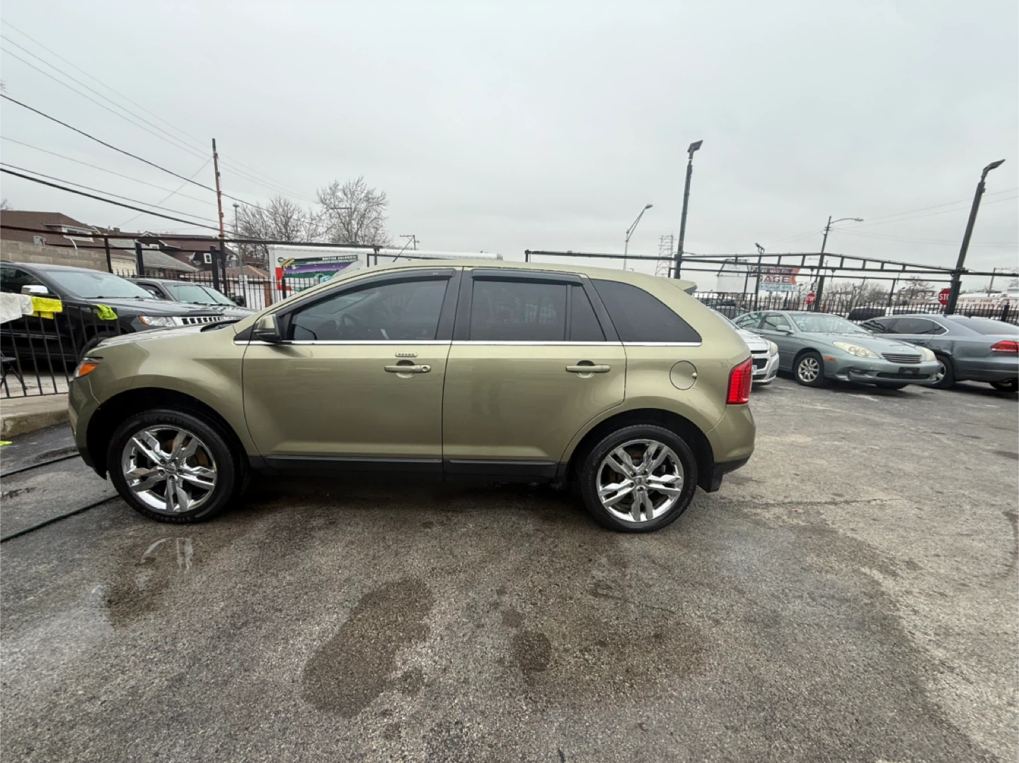Ford Edge Limited SUV - photo 4