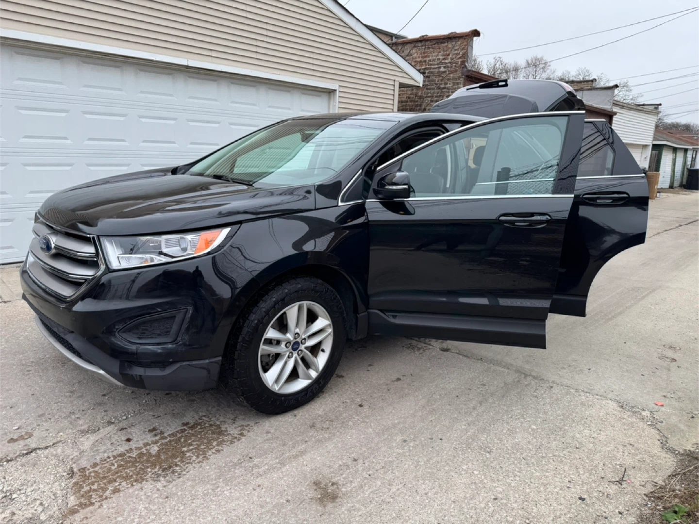 Black Ford Edge SUV 2015 - photo 2