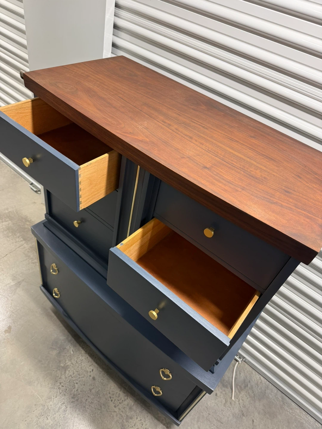 🚨Free Delivery NJ/NY Navy Blue Solid Wood Dresser - 8 Drawers - photo 3
