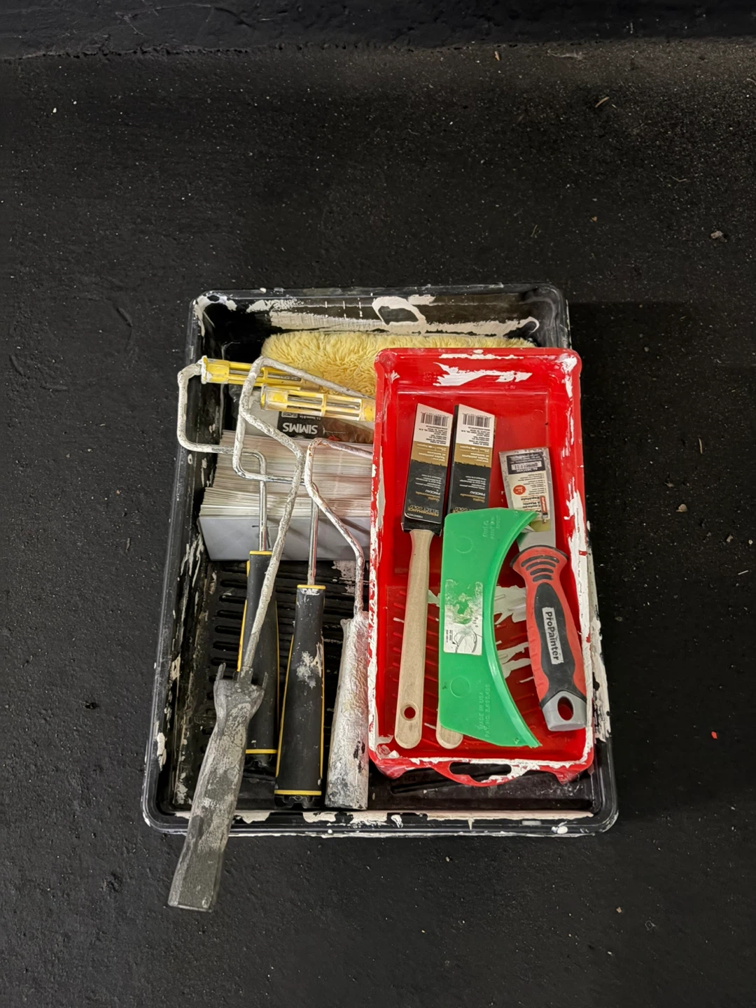 Paint Roller Kit with Tray and Brushes - photo 2