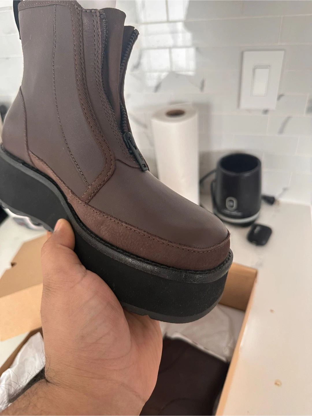 Brand New UGG boots - photo 3