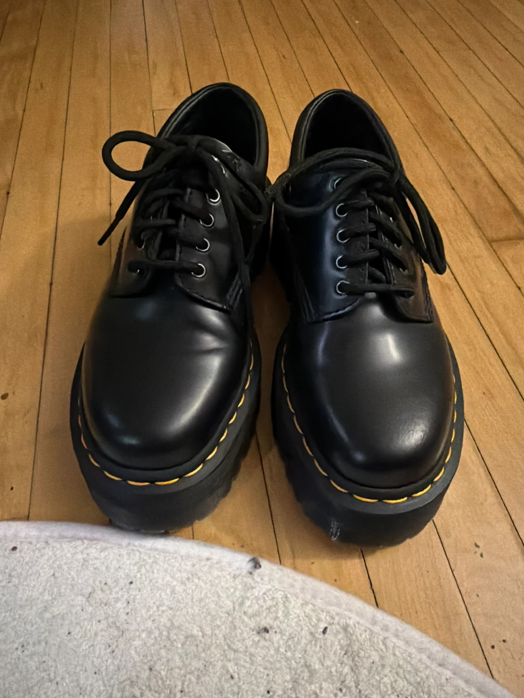 Dr. Martens Black Platform Oxford Shoes sz 8