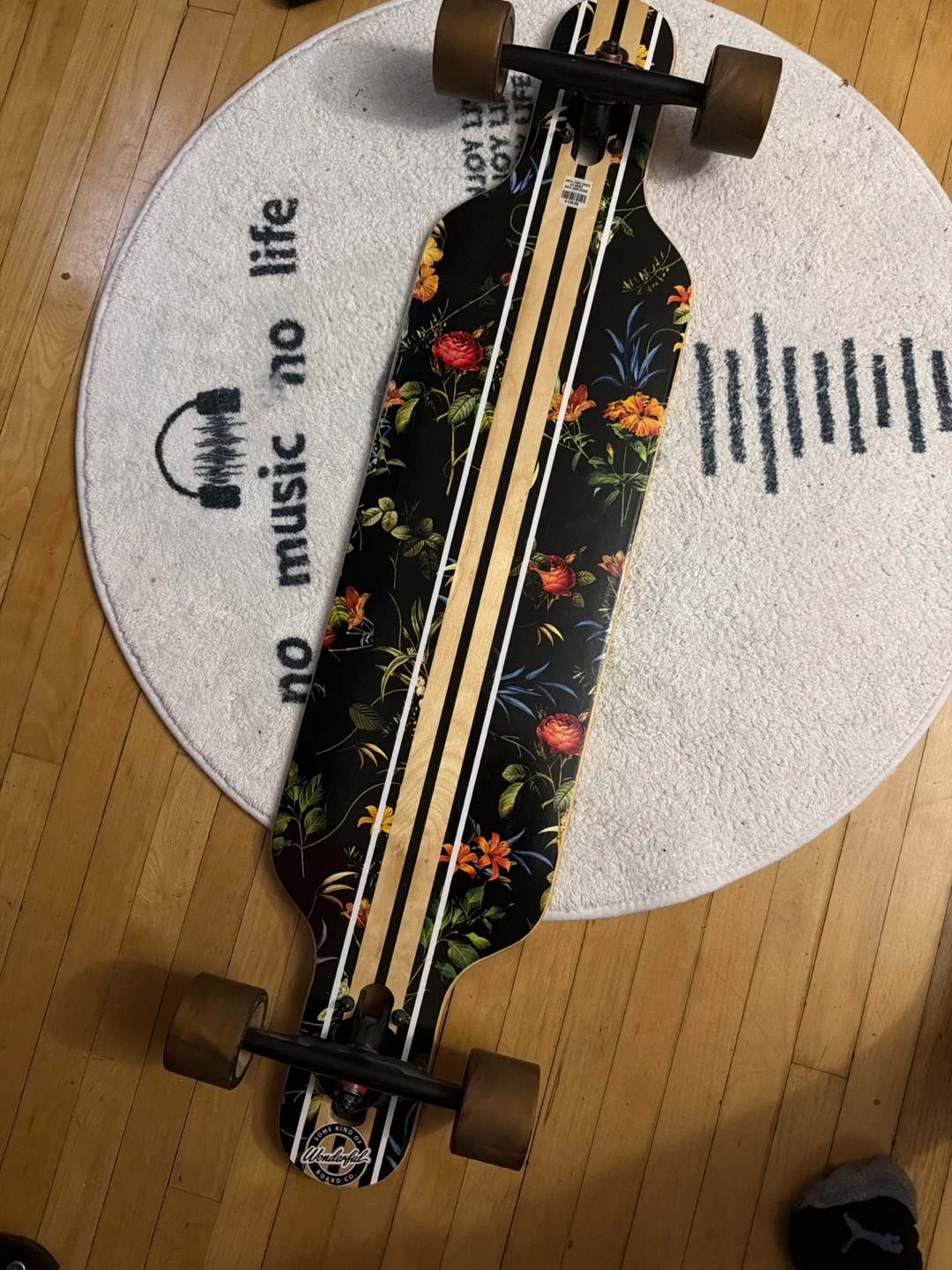 Longboard Skateboard with Floral Design - photo 2
