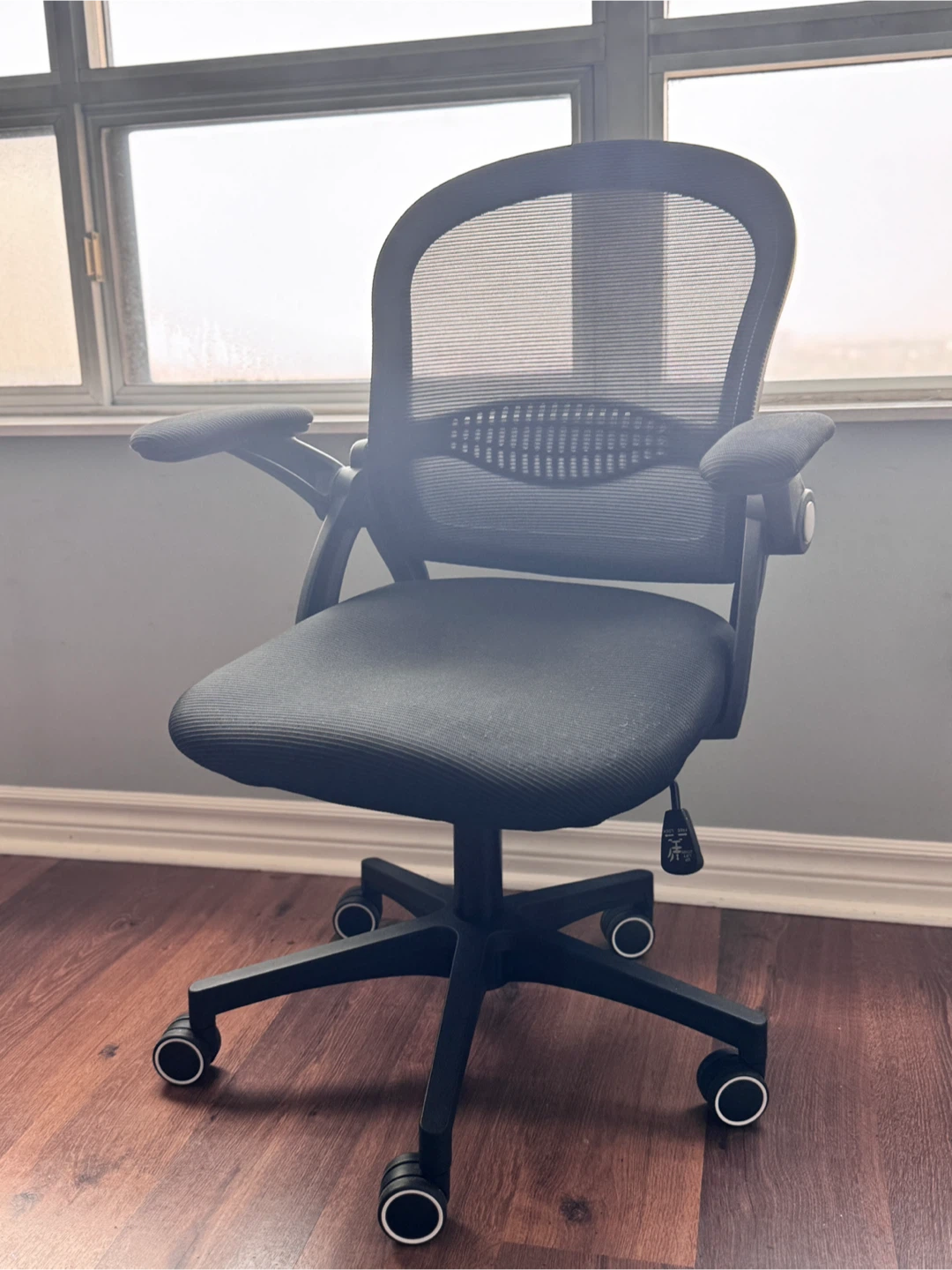 Black Mesh Office Chair with Flip-Up Armrests - photo 2