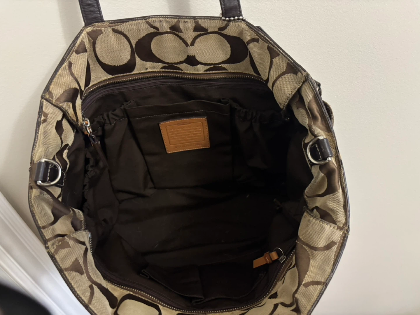 Coach tote( cherry charm not included ) - photo 5