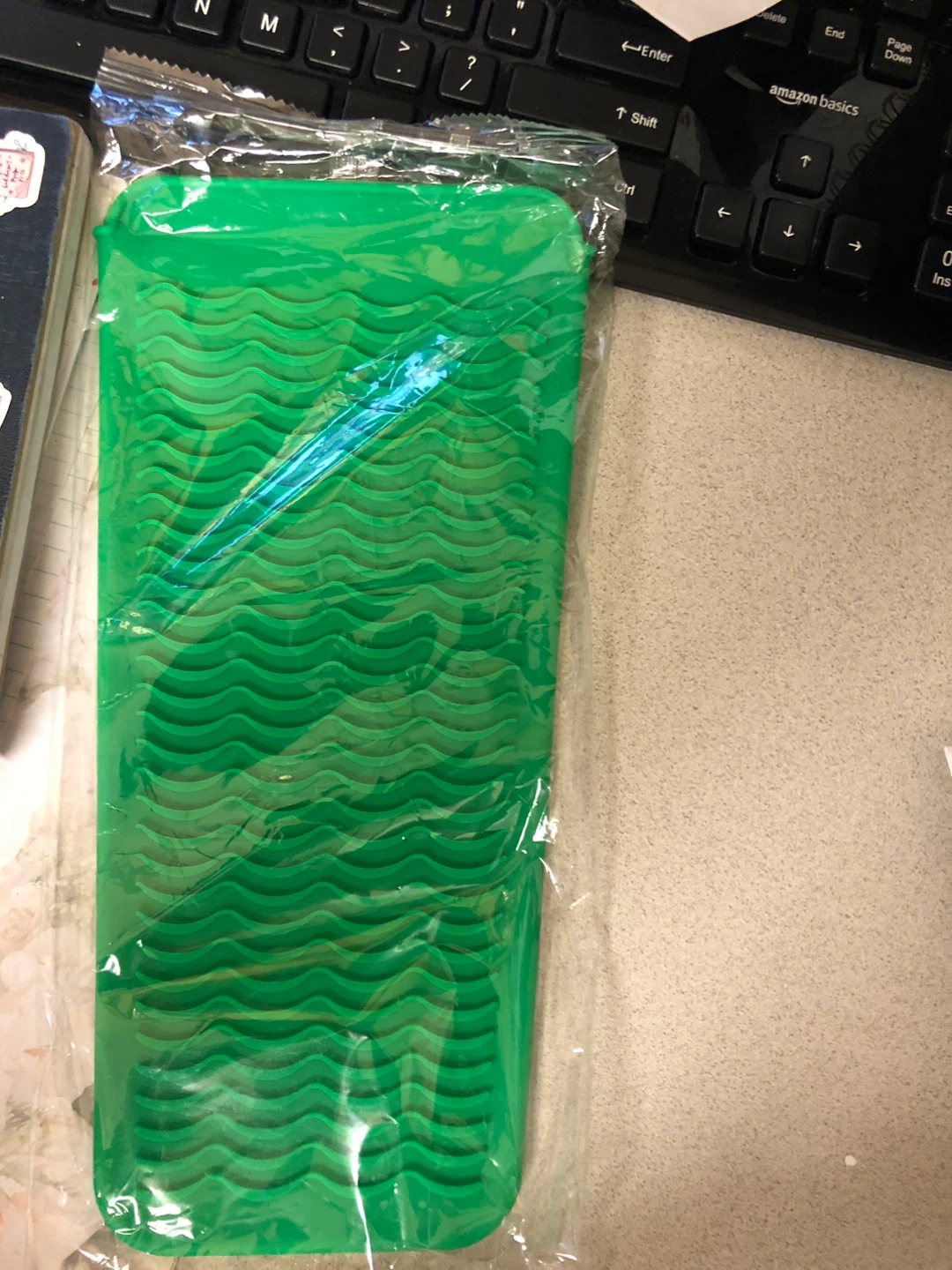 Silicone Heat Resistant Pouch - photo 2