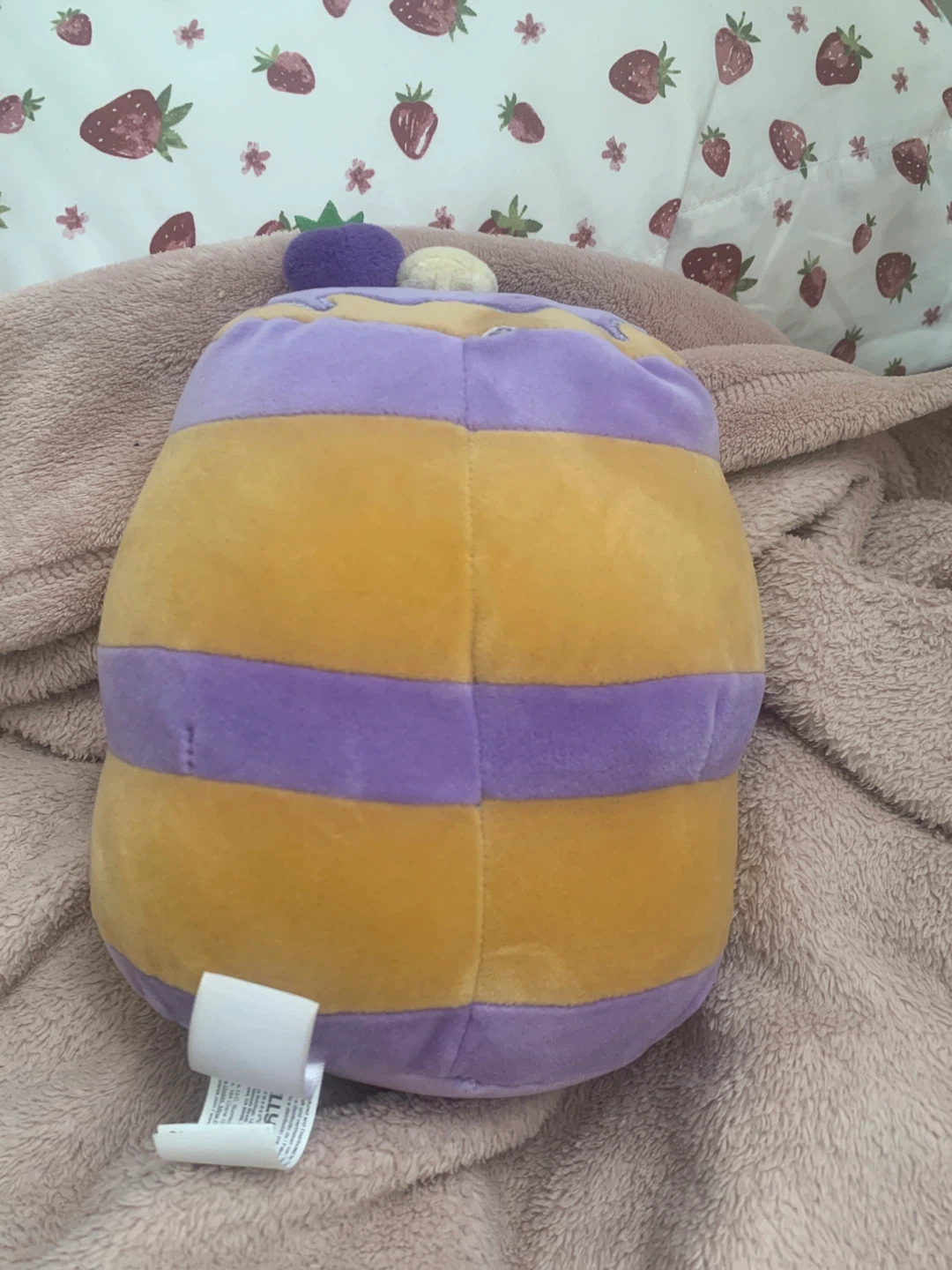 Squishmallow "Cake" Plush Toy - photo 2