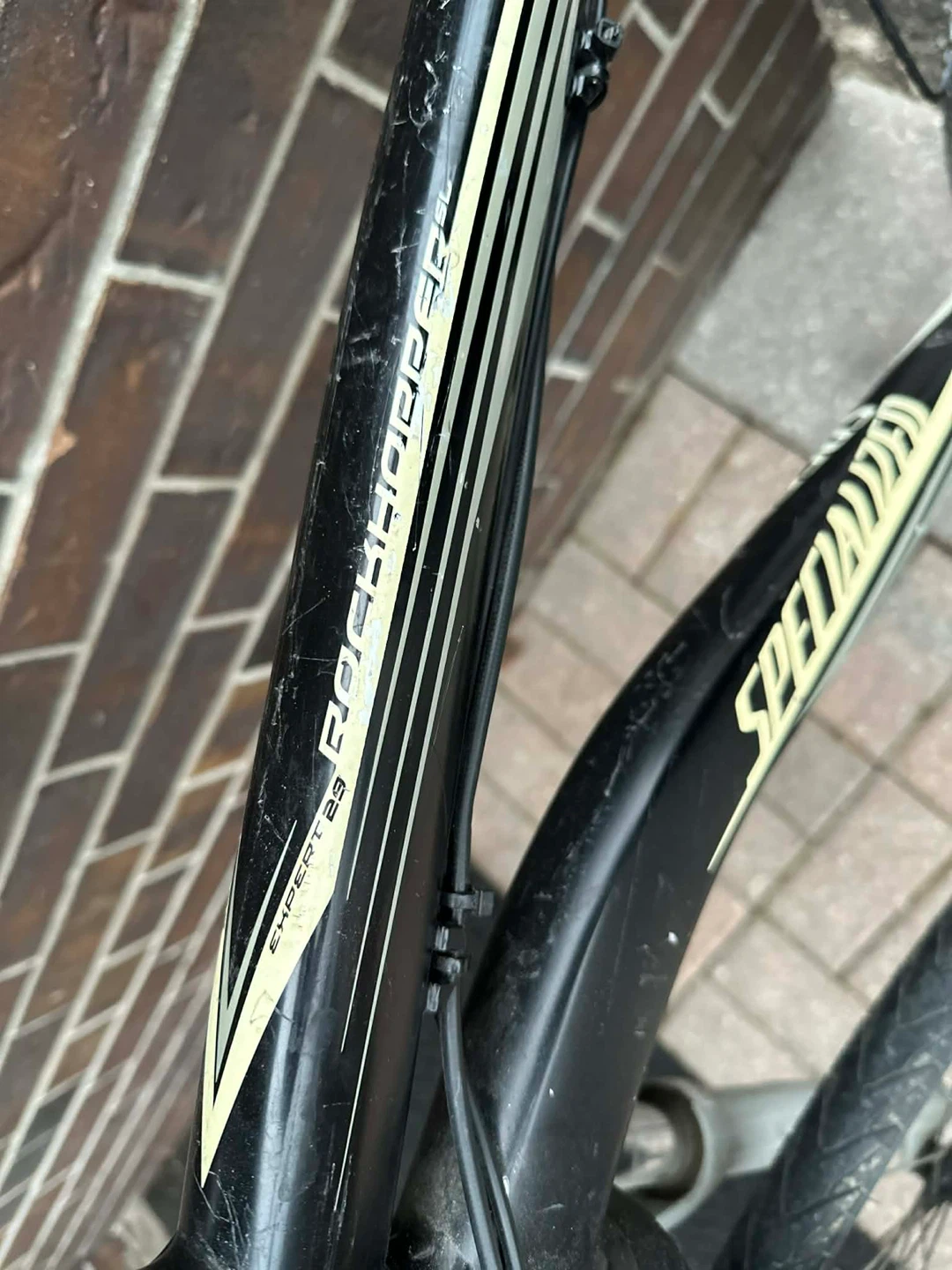 Specialized Rockhopper Expert 29 Mountain Bike - photo 5