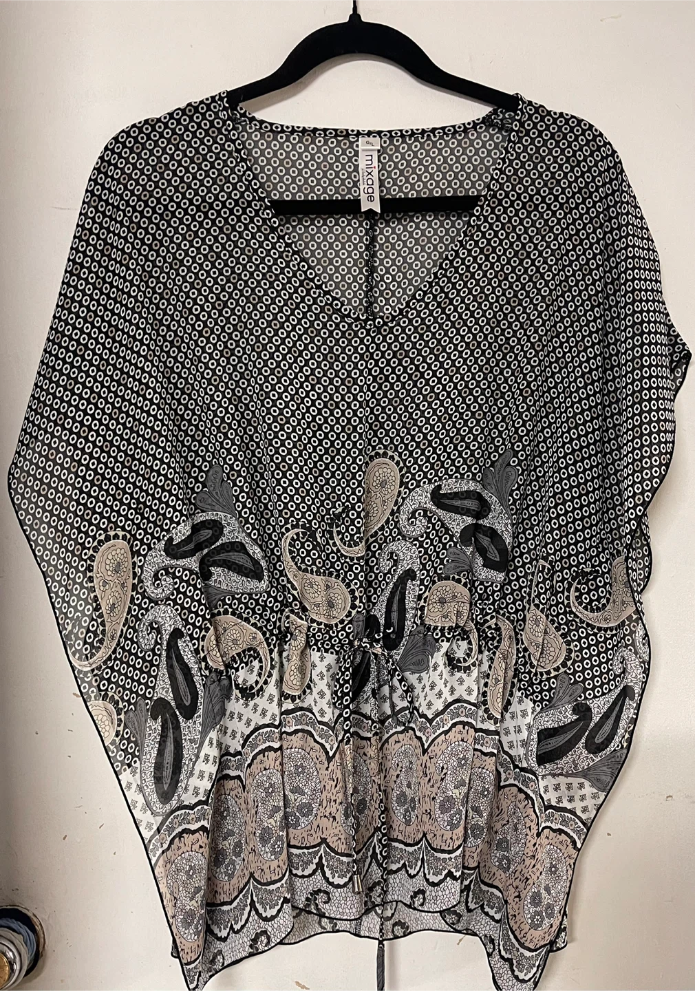 Black & White Paisley Print Kaftan Top