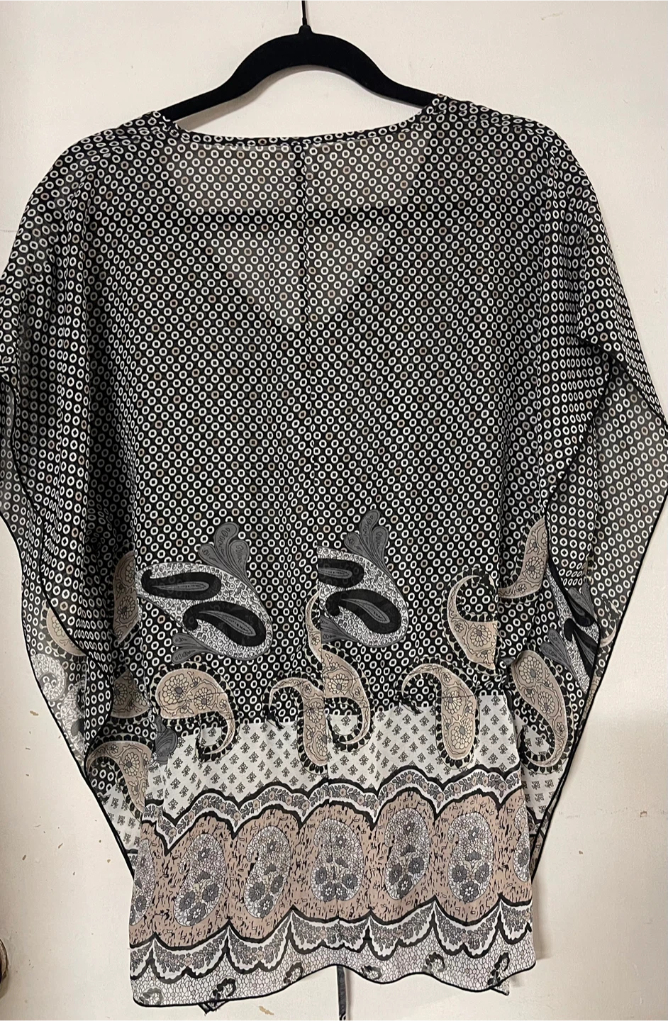 Black & White Paisley Print Kaftan Top - photo 2