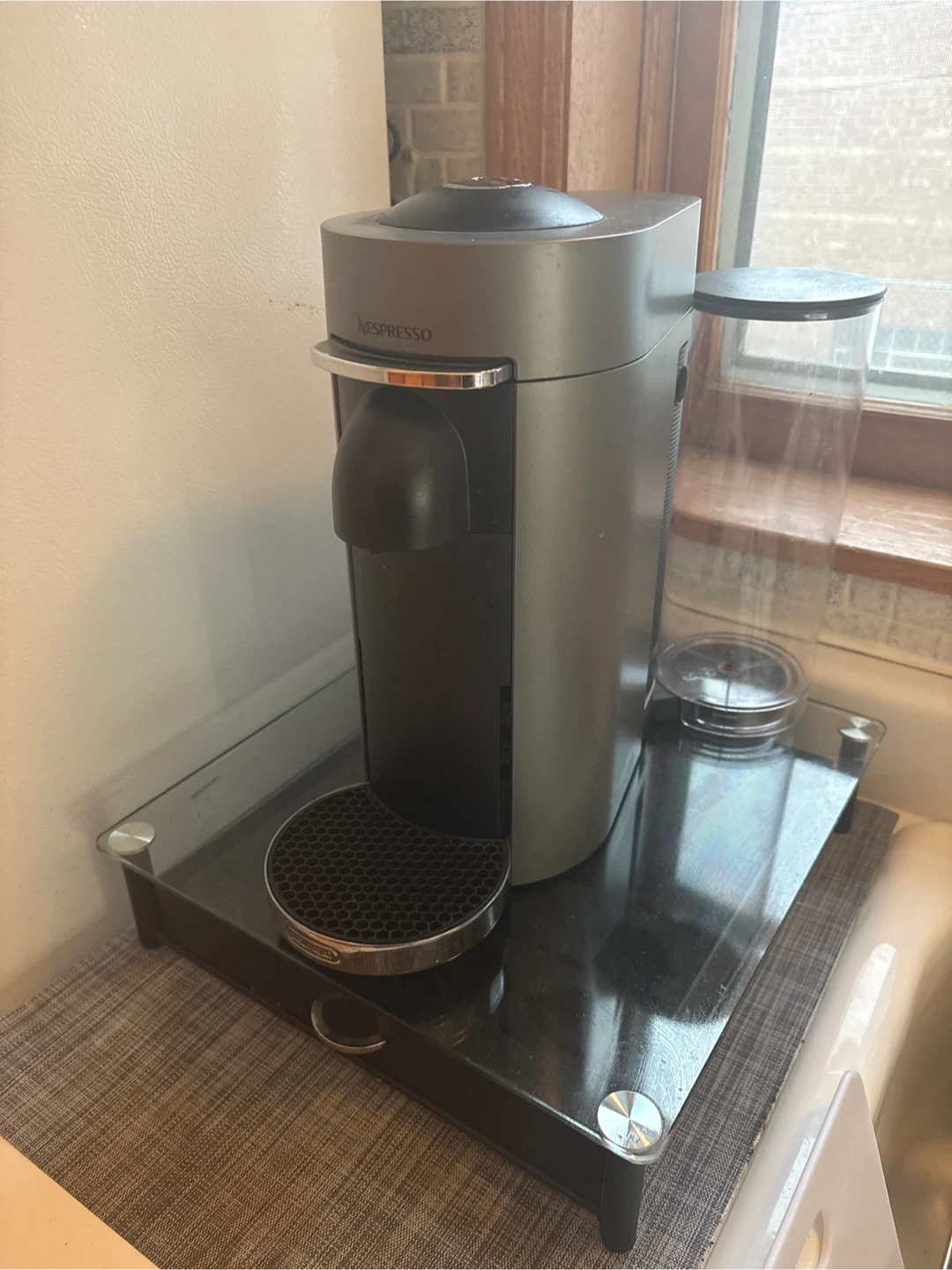 Nespresso Vertuo Coffee Machine & Pod Case
