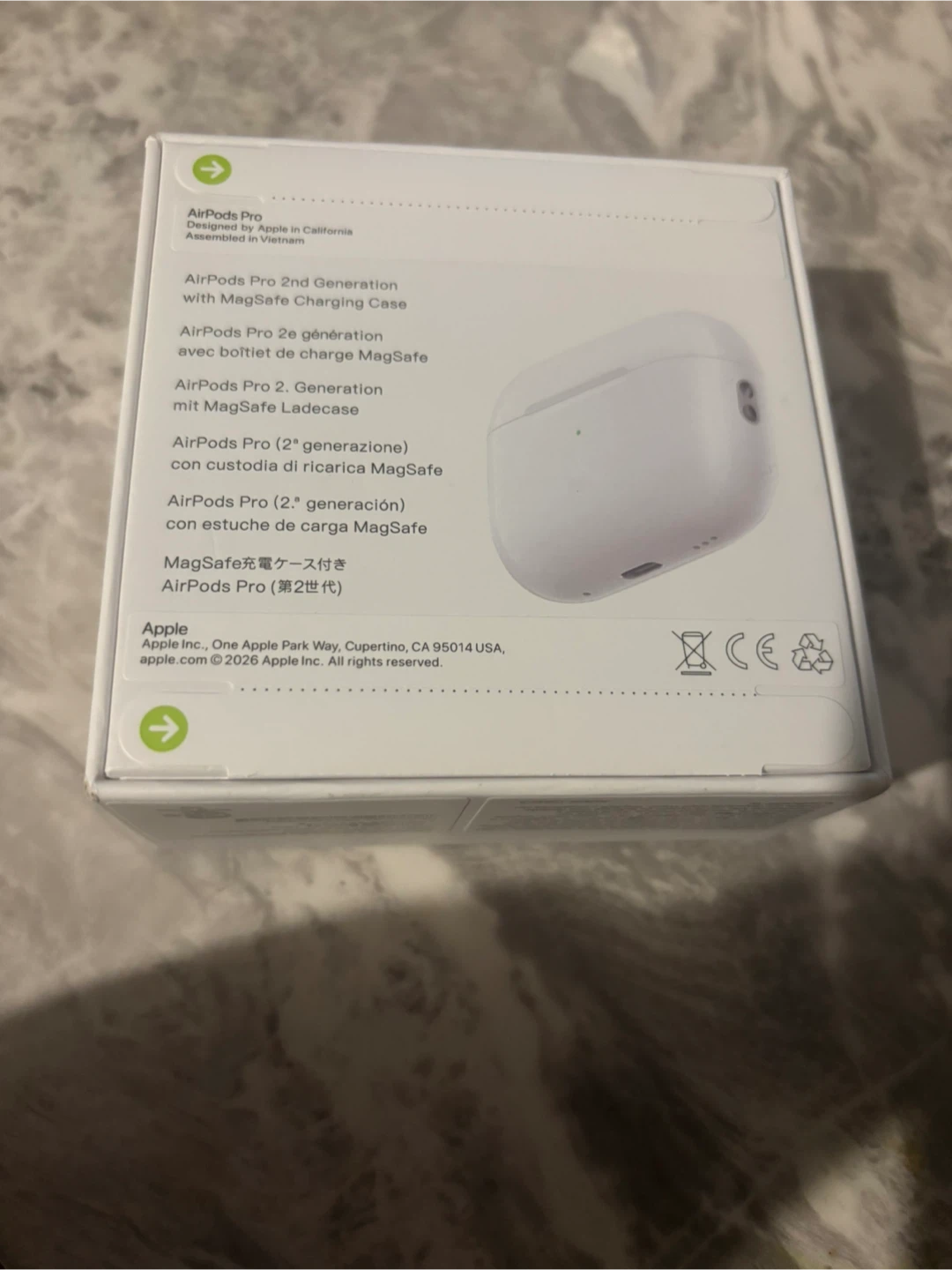 Apple AirPods Pro (2nd Gen) with MagSafe Charging Case - photo 2