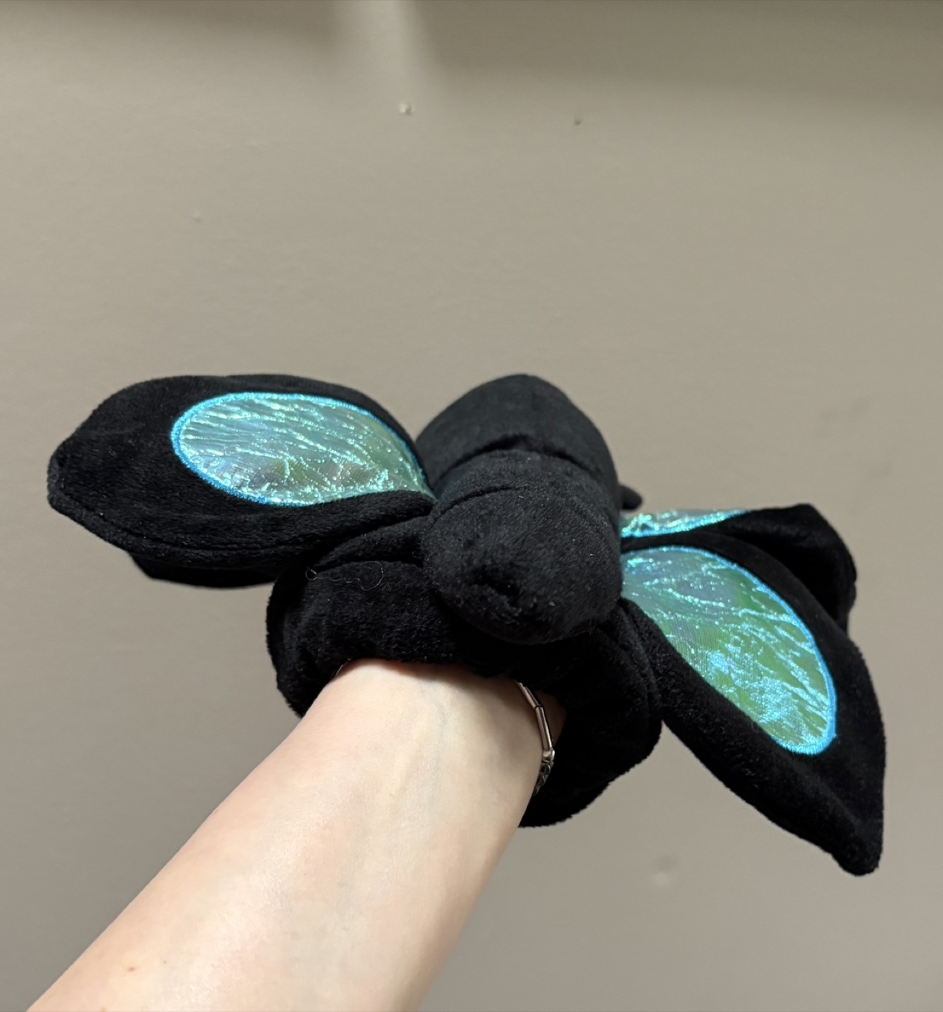 Black Fleece Butterfly Hand Puppet - Like New - photo 3