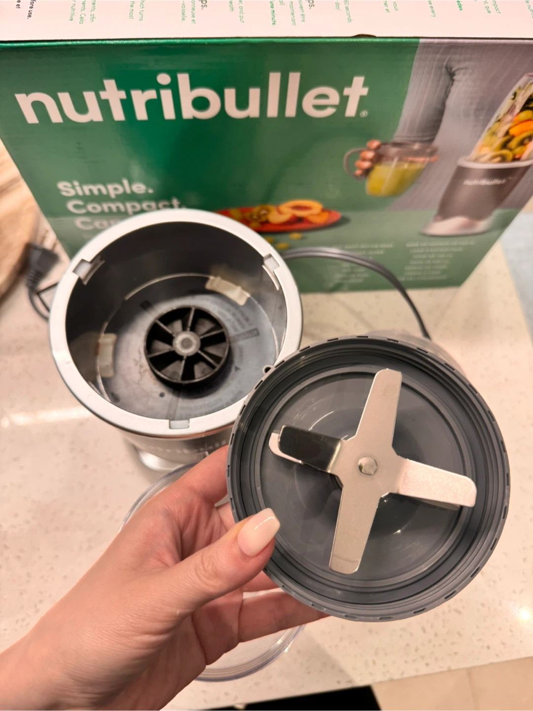 NutriBullet blender - photo 5