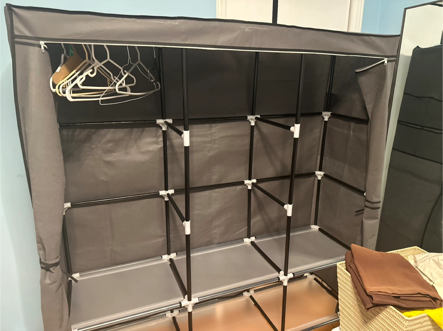 Portable Fabric Wardrobe Closet Organizer