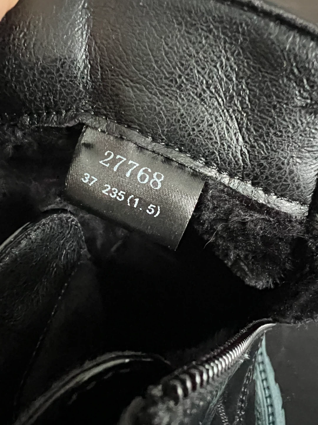 Xiaomitong Black Patent Lace-Up Boots - Size 37 - photo 4