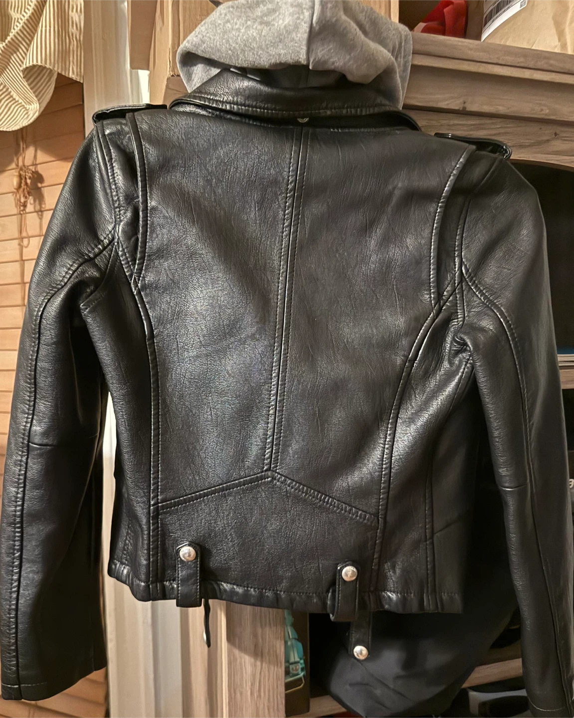 BLANKNYC Moto Jacket with Gray Hoodie Insert – Size L - photo 4