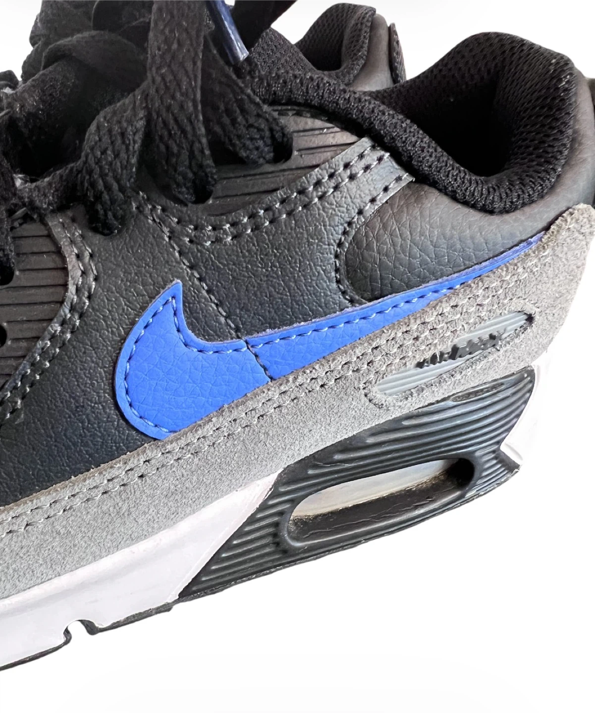 Nike Air Max 90 Kids Size 1.5Y – Like New - photo 4