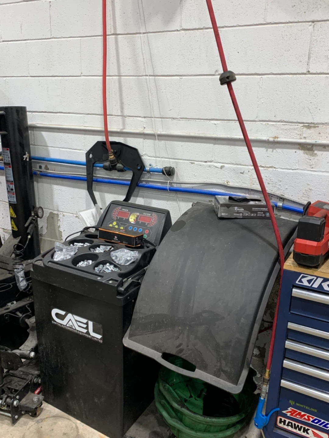 CAEL Wheel Balancer - photo 2
