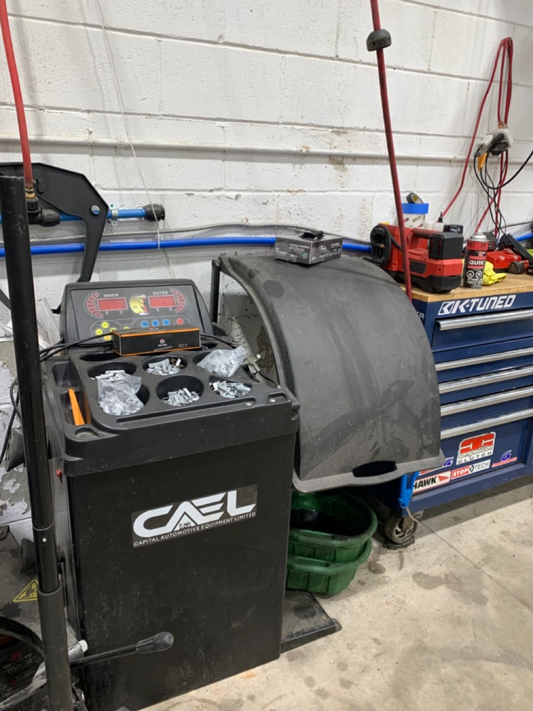 CAEL Wheel Balancer