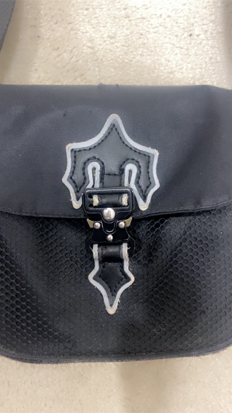 Trapstar Black Crossbody Bag - photo 2