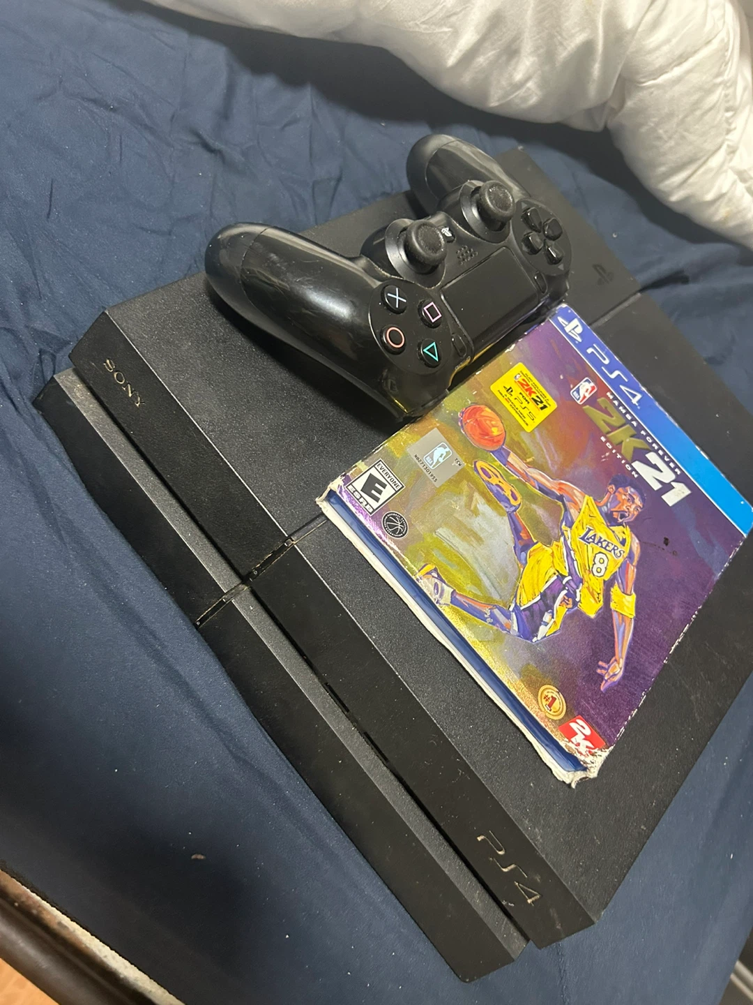 Sony PlayStation 4 with DualShock 4 Controller and NBA 2K21 Game - photo 2