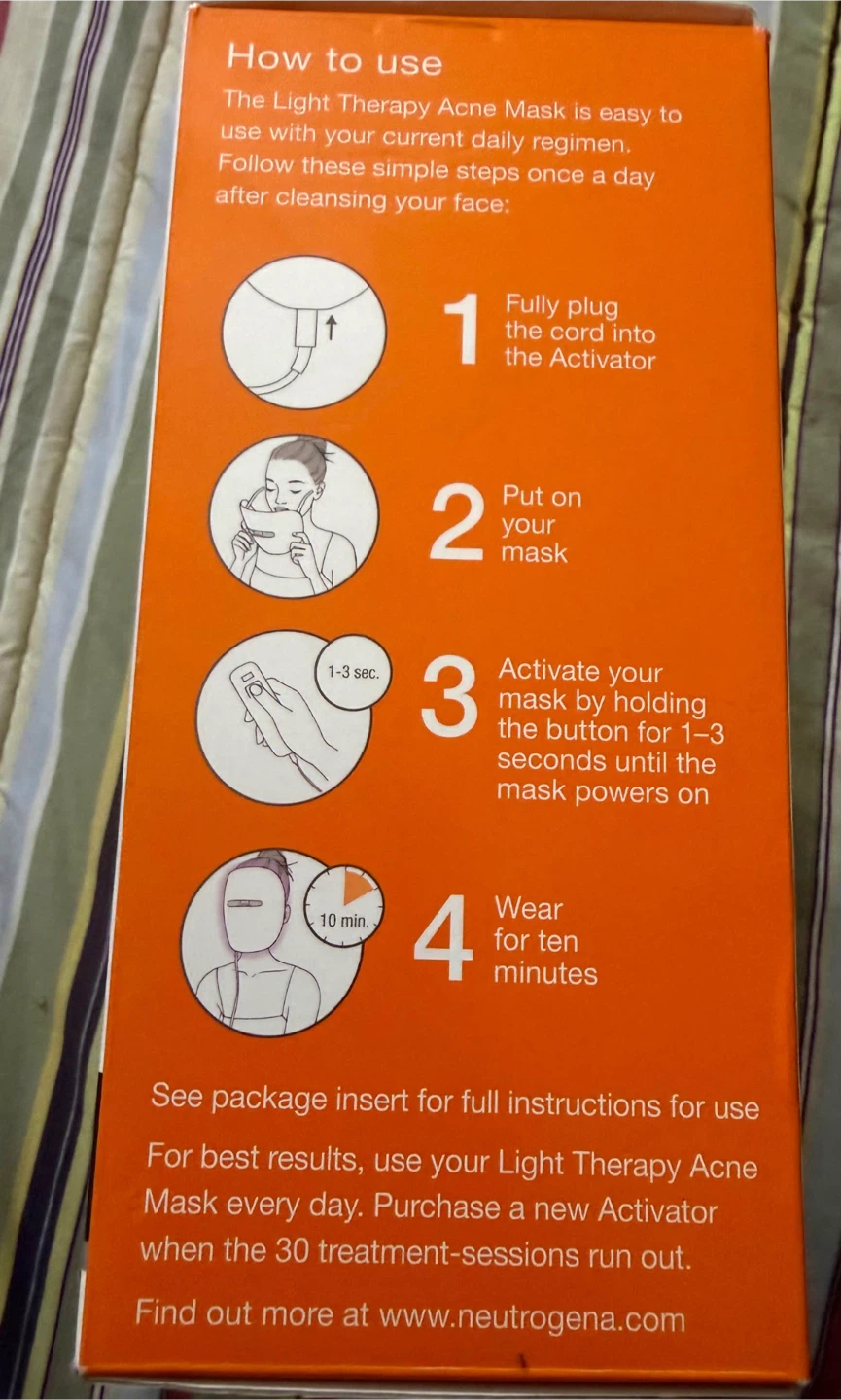 Neutrogena Light Therapy Acne Mask - photo 3