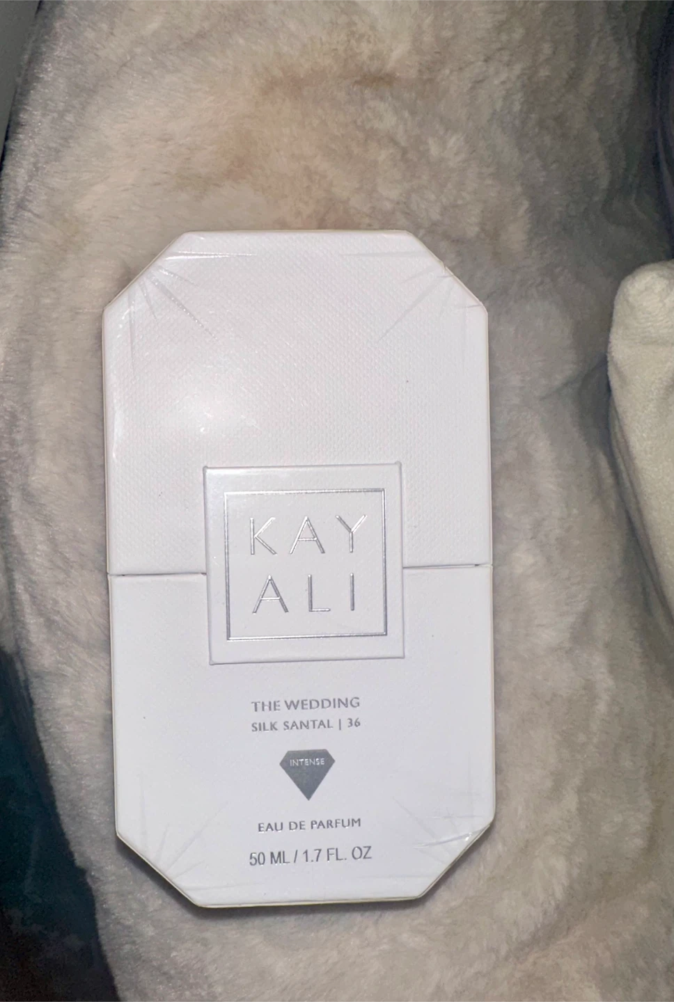 Kayali The Wedding Silk Santal