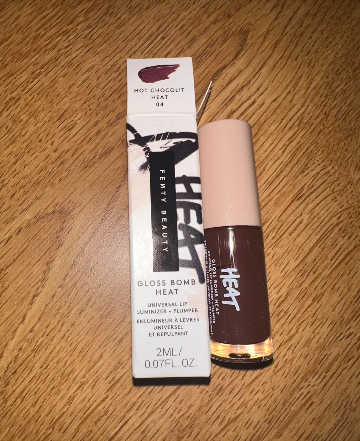 Fenty Beauty gloss chocolit