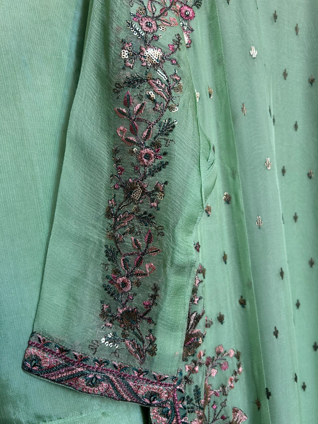 Green Embroidered Chiffon dress - photo 4