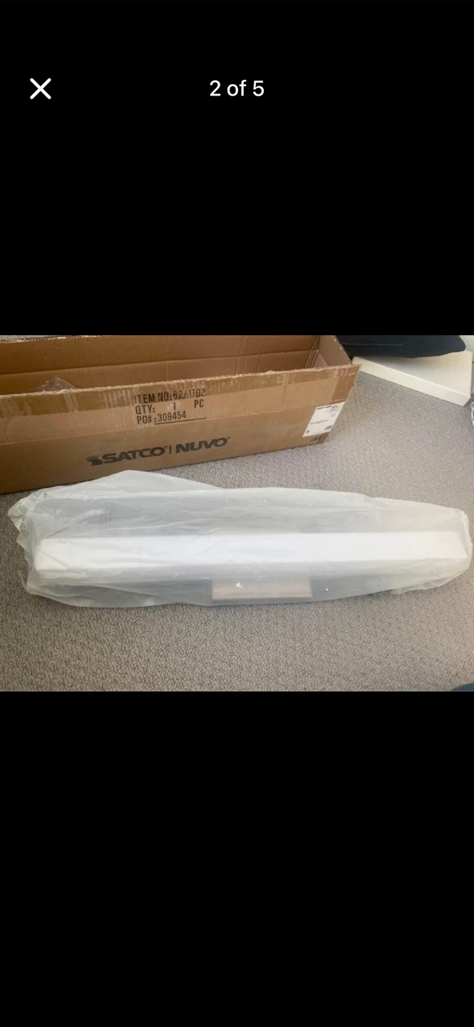 Satco Nuvo 62/1102 LED Vanity Light, 20W, 1500 Lumens, 3000K - photo 2