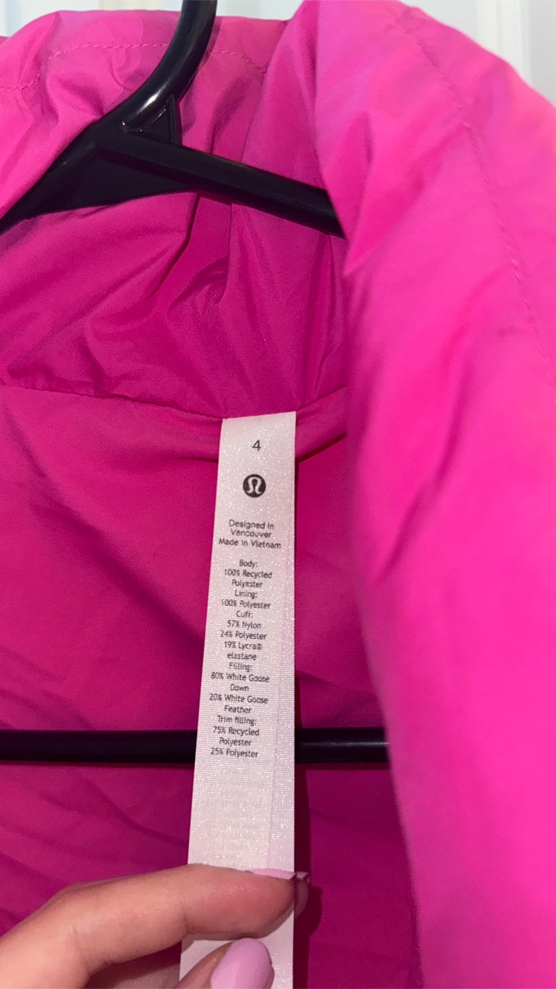 Lululemon Wunder Puff Super-Cropped Jacket - Size 4 - photo 3