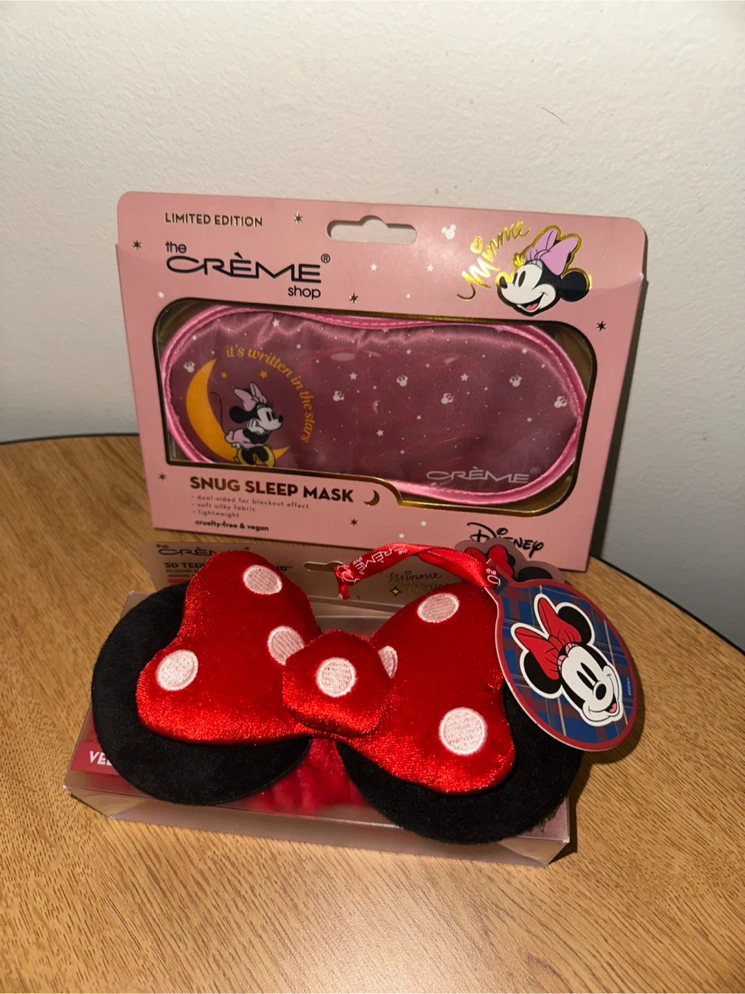 Minnie Mouse Sleep Mask and Minnie Mouse makeup headband