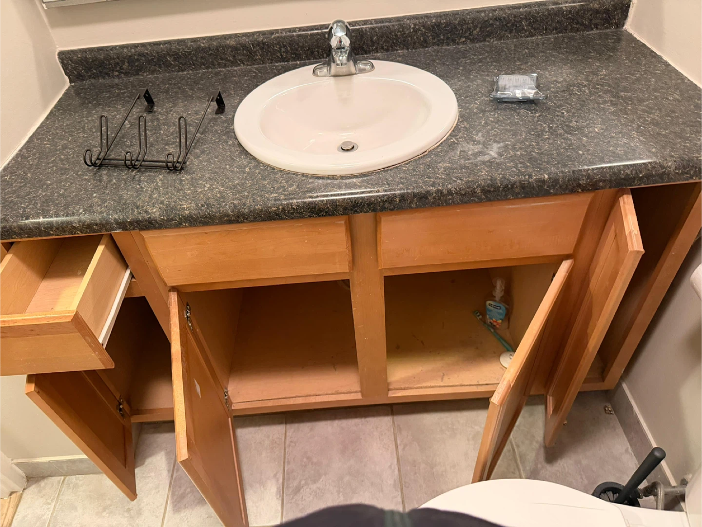 Bathroom Vanity with Sink and Faucet - photo 2
