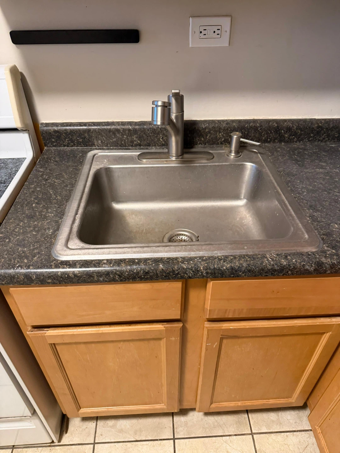 Kitchen Cabinets and Countertop with Sink - photo 4